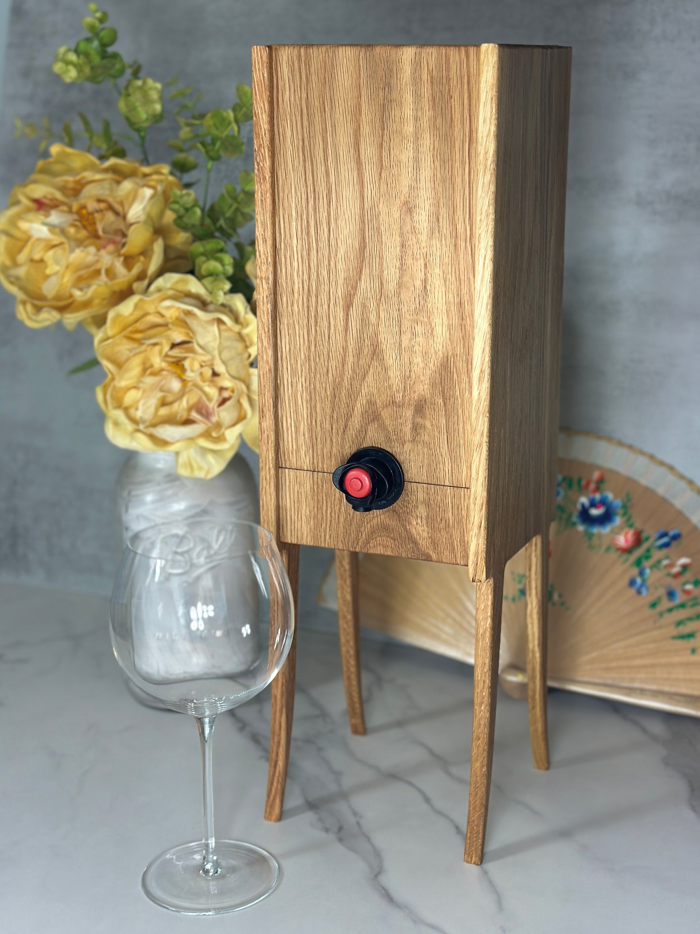Handmade Wooden Box Wine Dispenser – Fits Standard 3L Bags – Available in Oak, Cherry, Maple